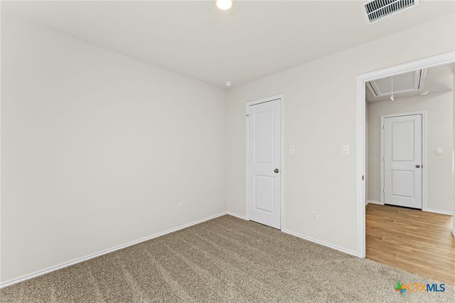 418 Gallaher Bend, Uhland, TX 78656