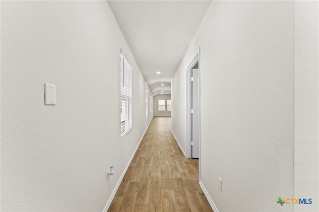 418 Gallaher Bend, Uhland, TX 78656