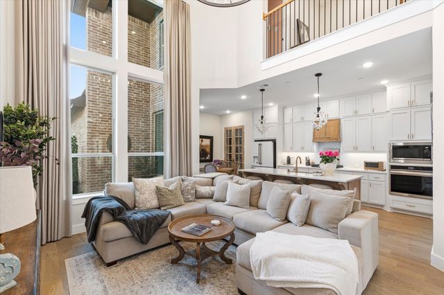 8120 Yellow Brick Pass, Mckinney, TX 75071