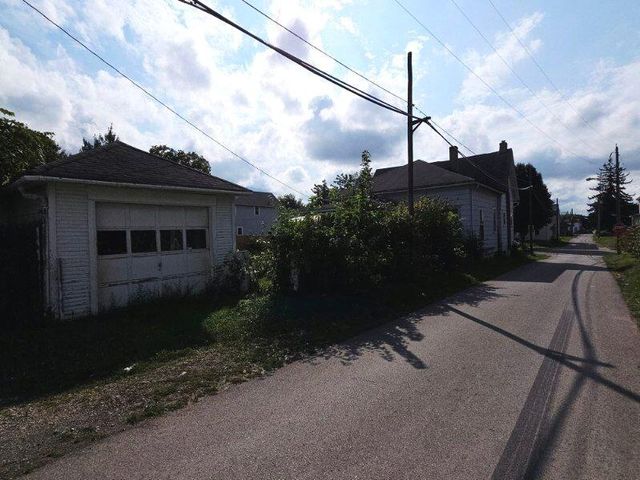 328 N Race Street 328 N Race Street, Springfield, OH 45504