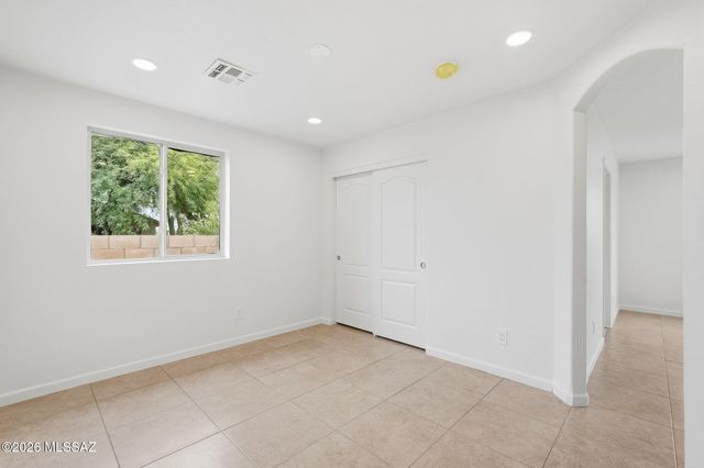 9035 N Mexican Sage Place, Tucson, AZ 85742
