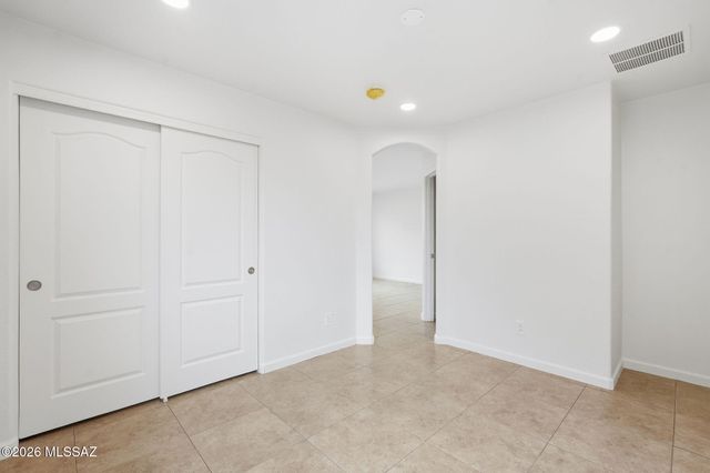 9035 N Mexican Sage Place, Tucson, AZ 85742