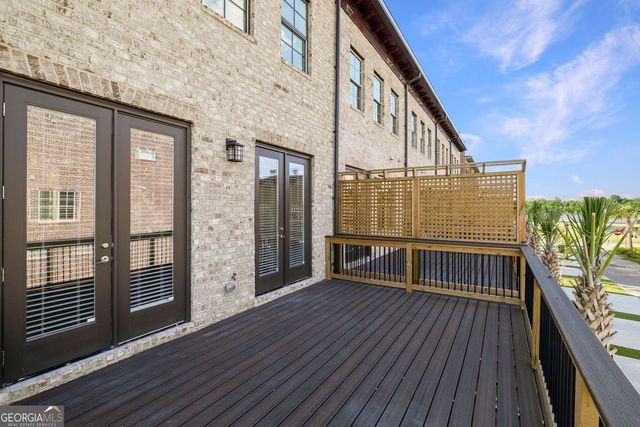 416 Upper East Avenue, Savannah, GA 31401