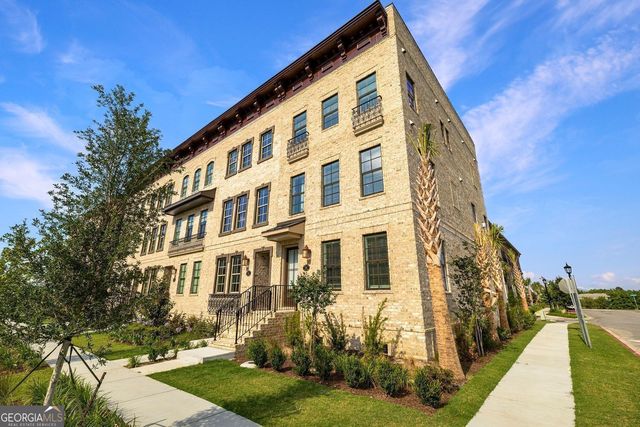 416 Upper East Avenue, Savannah, GA 31401