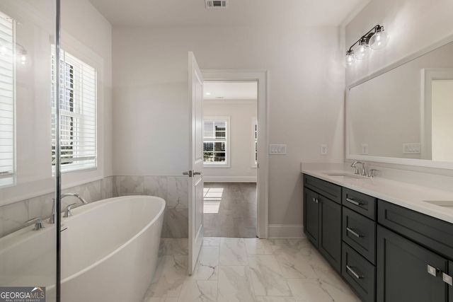 416 Upper East Avenue, Savannah, GA 31401