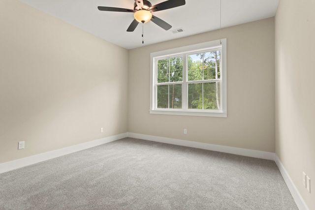 25 Greenbriar Lane, Woodruff, SC 29388