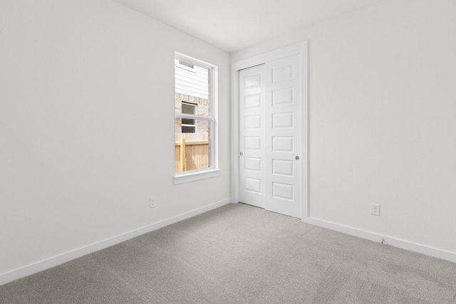 316 Amista DR, Liberty Hill, TX 78642