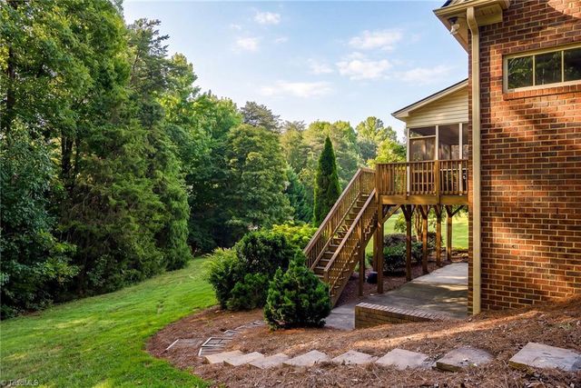 357 Willow Ridge Lane, Winston-salem, NC 27127