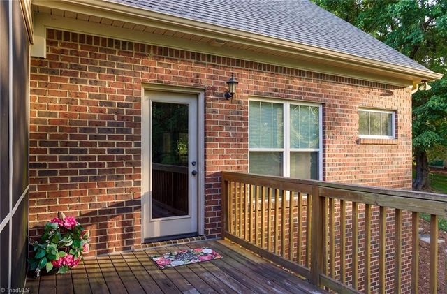 357 Willow Ridge Lane, Winston-salem, NC 27127
