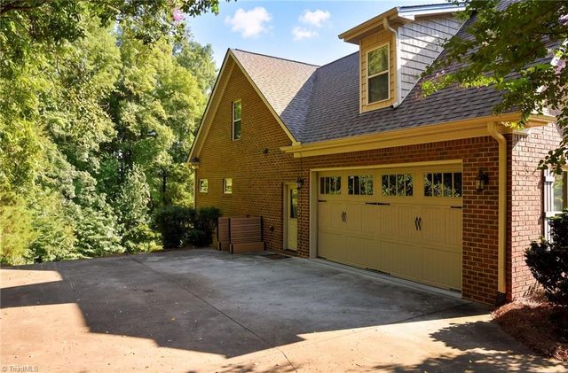 357 Willow Ridge Lane, Winston-salem, NC 27127