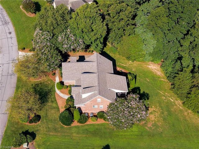 357 Willow Ridge Lane, Winston-salem, NC 27127