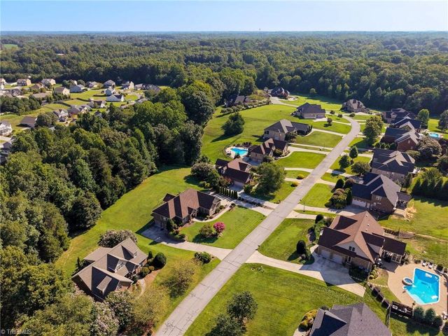 357 Willow Ridge Lane, Winston-salem, NC 27127