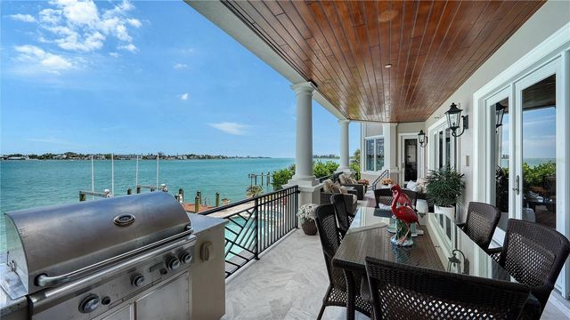 667 MOURNING DOVE DRIVE, Sarasota, FL 34236