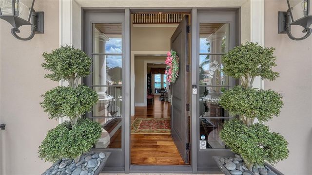667 MOURNING DOVE DRIVE, Sarasota, FL 34236
