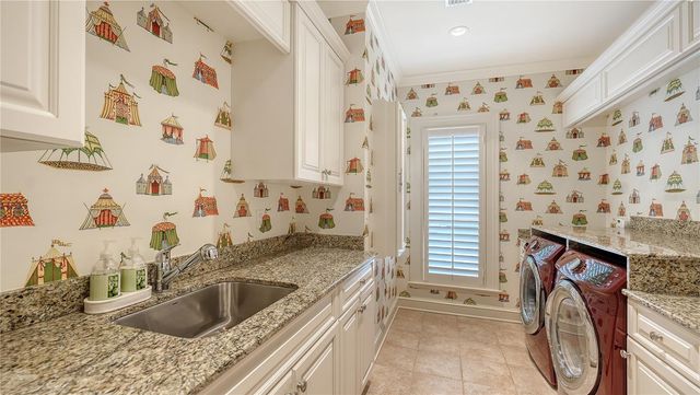 667 MOURNING DOVE DRIVE, Sarasota, FL 34236