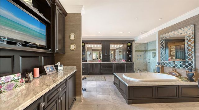 667 MOURNING DOVE DRIVE, Sarasota, FL 34236