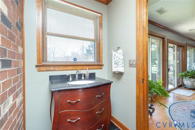 3401 Deep Bottom Rd, Hopewell, VA 23860