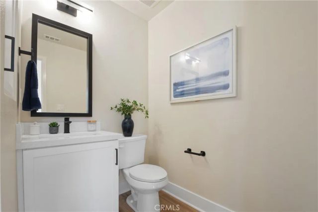 18090 Prairie Avenue 101, Torrance, CA 90504