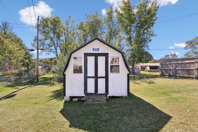 313 Terrace Ln, Woodbury, TN 37190