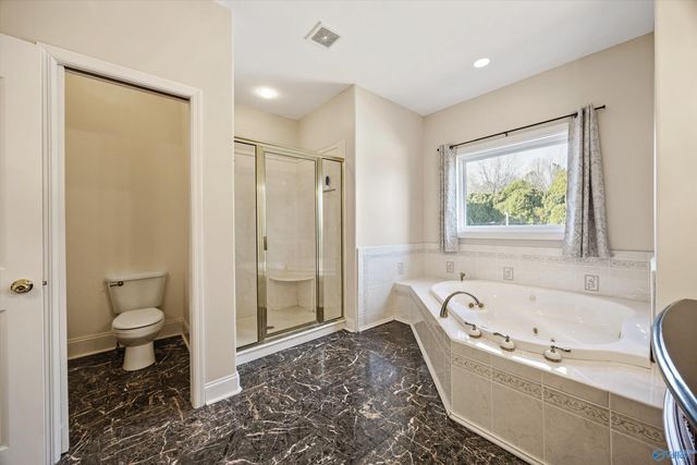 204 Timber Oak Road, Huntsville, AL 35806