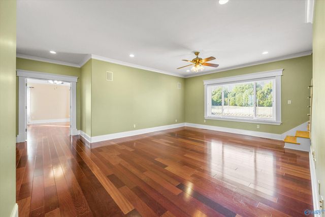 204 Timber Oak Road, Huntsville, AL 35806