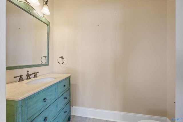 204 Timber Oak Road, Huntsville, AL 35806