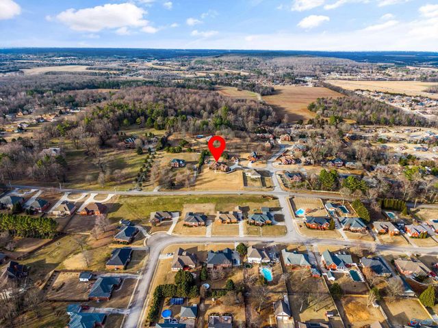 204 Timber Oak Road, Huntsville, AL 35806