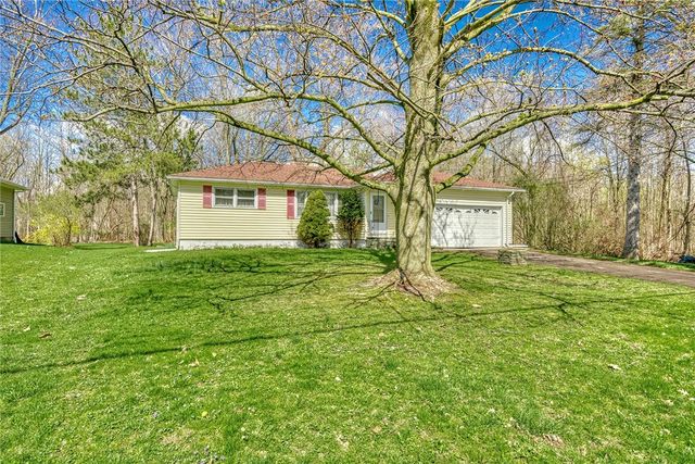 995 Gravel Road, Webster, NY 14580