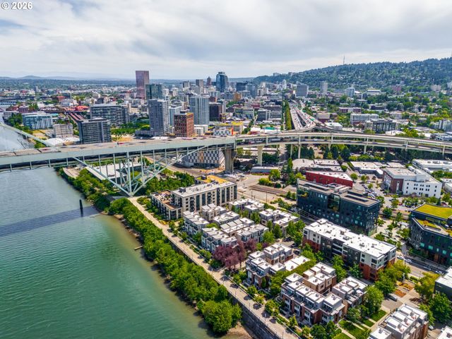 2018 Nw 16TH Ave, Portland, OR 97209