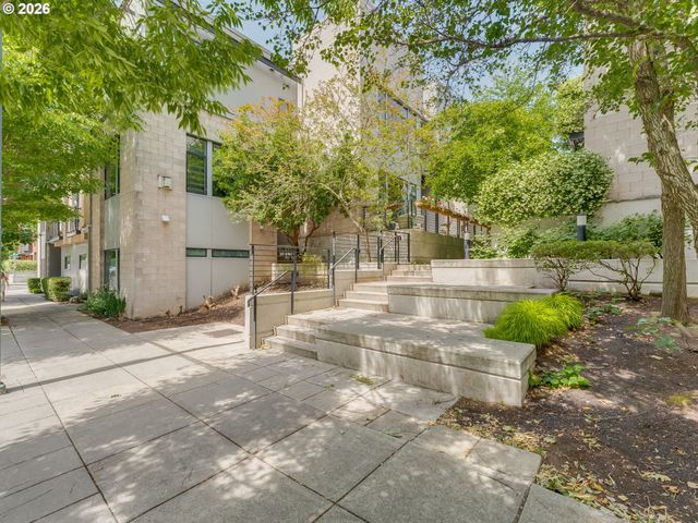 2018 Nw 16TH Ave, Portland, OR 97209