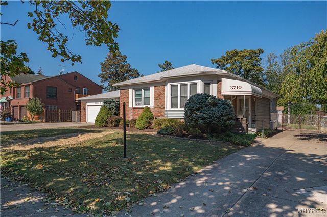 3710 Main Street, Amherst, NY 14226