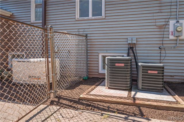 3710 Main Street, Amherst, NY 14226