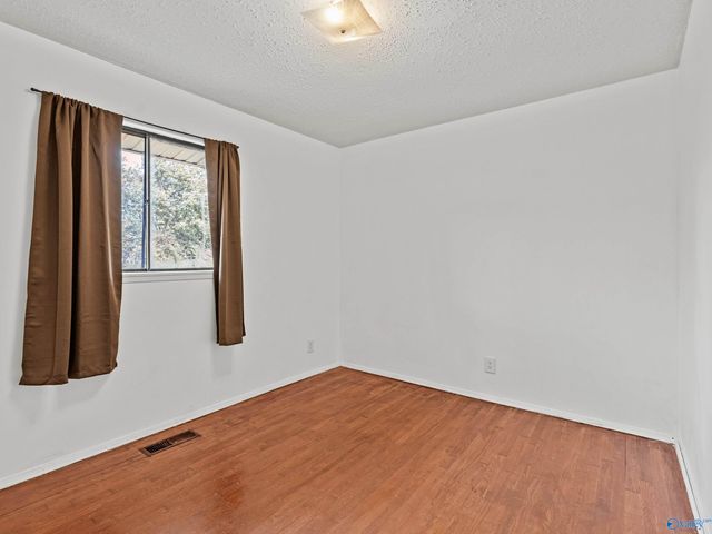 3213 Normandale Drive, Huntsville, AL 35811