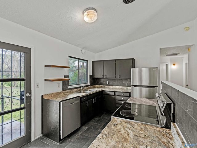 3213 Normandale Drive, Huntsville, AL 35811