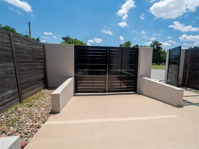 619 NE 5th Street, Oklahoma City, OK 73104