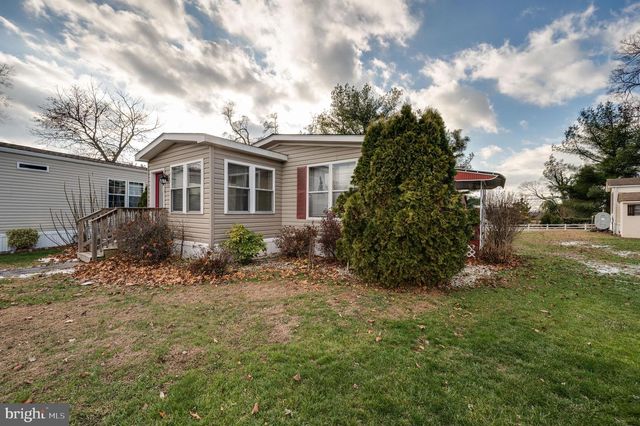 217 KNOLLWOOD LN, Reading, PA 19606