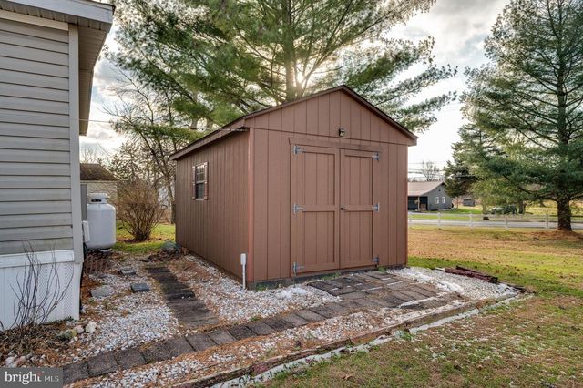 217 KNOLLWOOD LN, Reading, PA 19606