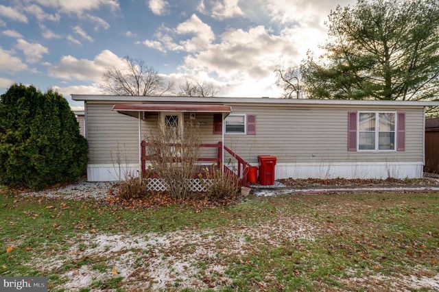 217 KNOLLWOOD LN, Reading, PA 19606