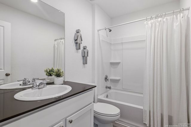 7618 Aston Cross, San Antonio, TX 78253