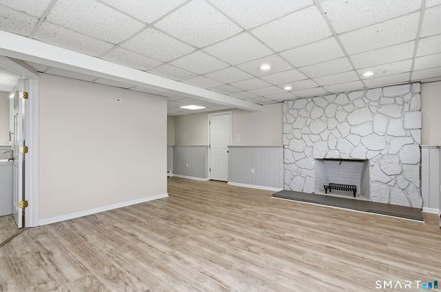 46 Rainbow Court, Hamden, CT 06514