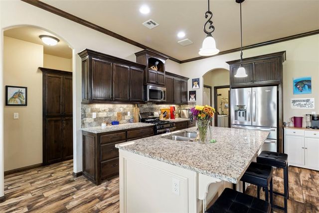 1692 Appaloosa Drive, Blanchard, OK 73010