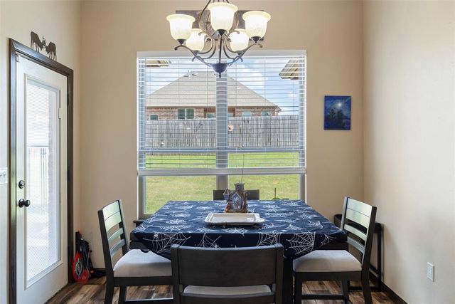 1692 Appaloosa Drive, Blanchard, OK 73010