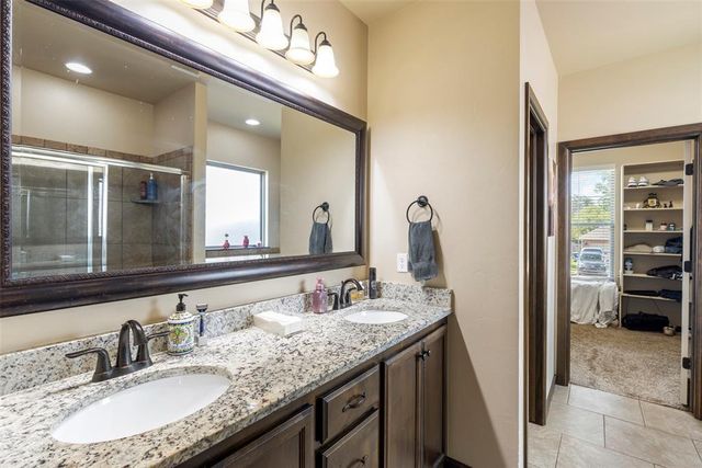 1692 Appaloosa Drive, Blanchard, OK 73010