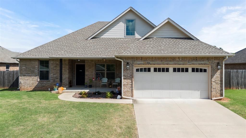 1692 Appaloosa Drive, Blanchard, OK 73010