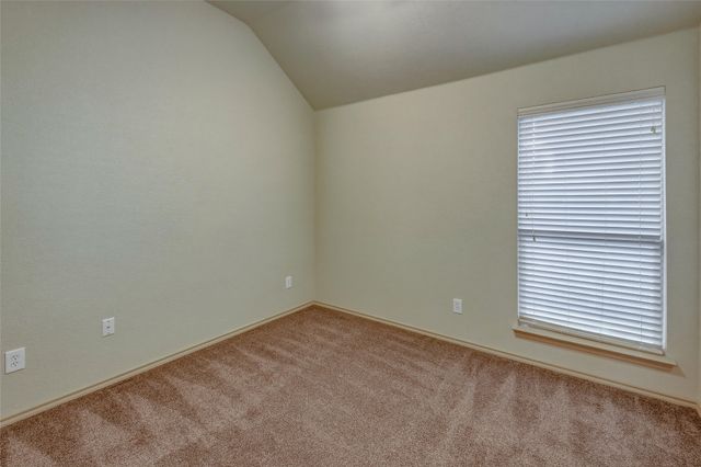 2233 Caroline Drive, Weatherford, TX 76087