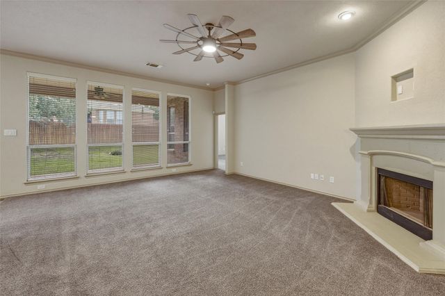 2233 Caroline Drive, Weatherford, TX 76087