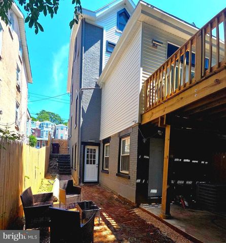 1110 W 6TH ST, Wilmington, DE 19805