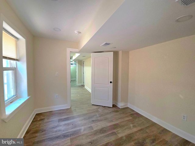 1110 W 6TH ST, Wilmington, DE 19805