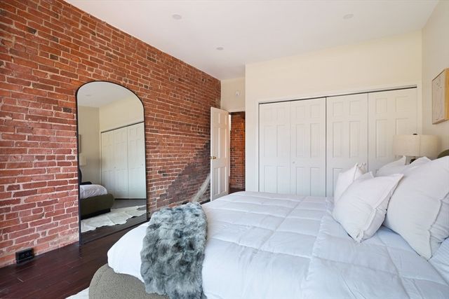 28-32 Atlantic Ave 628, Boston, MA 02110