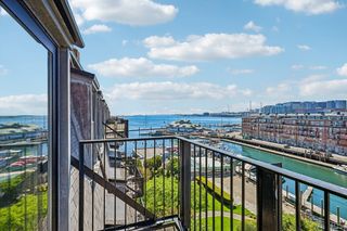 28-32 Atlantic Ave 628, Boston, MA 02110